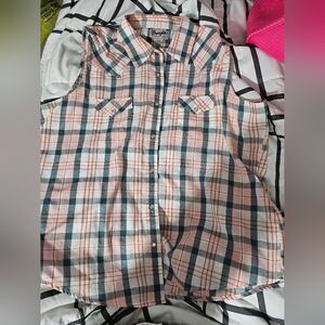 Wrangler sleeveless‎ women's blouse